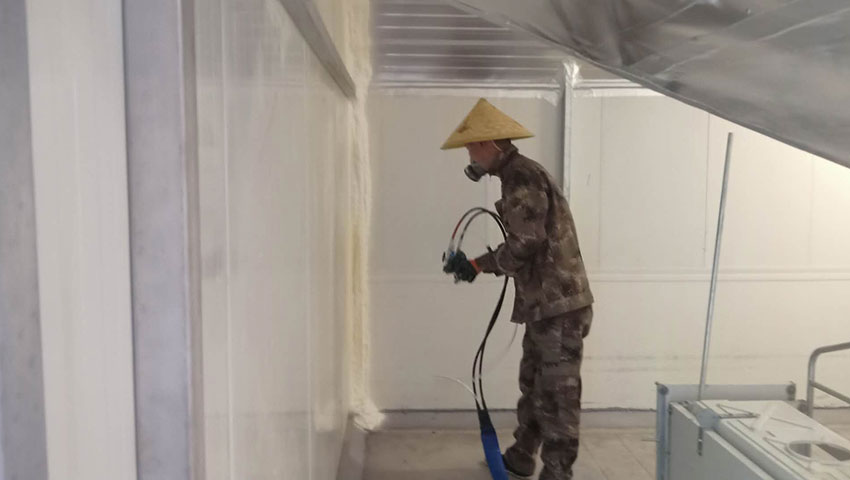专业养殖场小型保温喷涂机(聚氨酯发泡机)-京华邦威 专业养殖场小型保温喷涂机(聚氨酯发泡机)-京华邦威